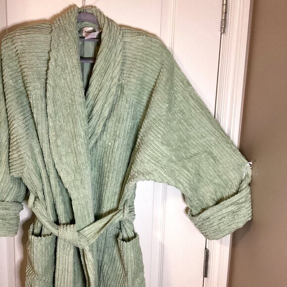 Vintage Diamond Tea Green Women's Bath Robe Size M-L Shoulder Pads Bathrobe - Picture 4 of 13